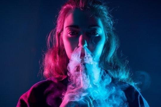 Najnovije vape news, pregled trendova i zakonskih promjena u hrvatskoj industriji e-cigareta