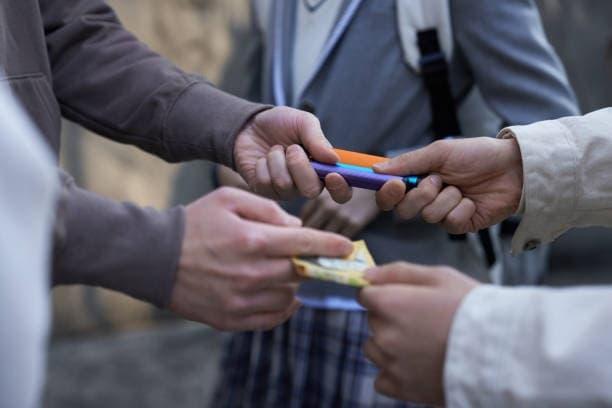 Pregled i vodič za kupnju virginia e cigarete – praktični savjeti, najbolji modeli i zakonodavstvo